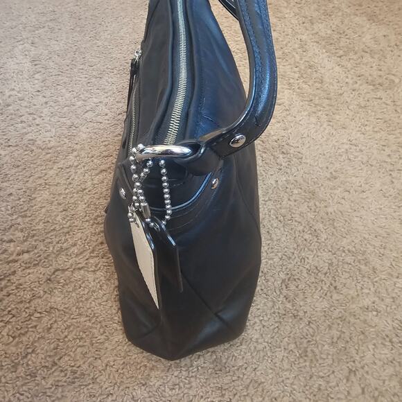 Coach Daisey Leather Bucket Bag F23937 Black Shoulder Strap Hangtag Purse Pocket - Picture 5 of 14